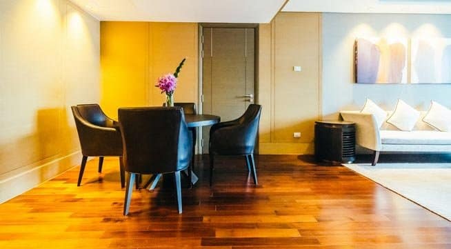 Modern white solid surface kitchen countertop installed by Stonim